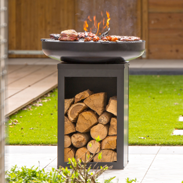 Barbecue Pallas avec rangement pour le bois et planche en fonte - noir