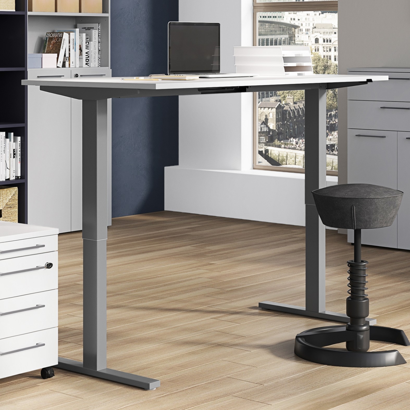 Bureau assis debout Oswald 160 cm électrique - gris clair/argent