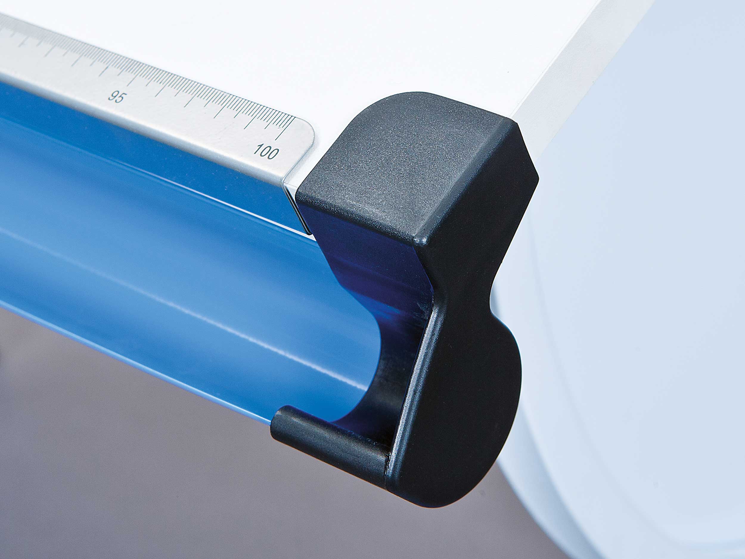 Bureau d'enfant Milo avec plateau réglable - Image 2