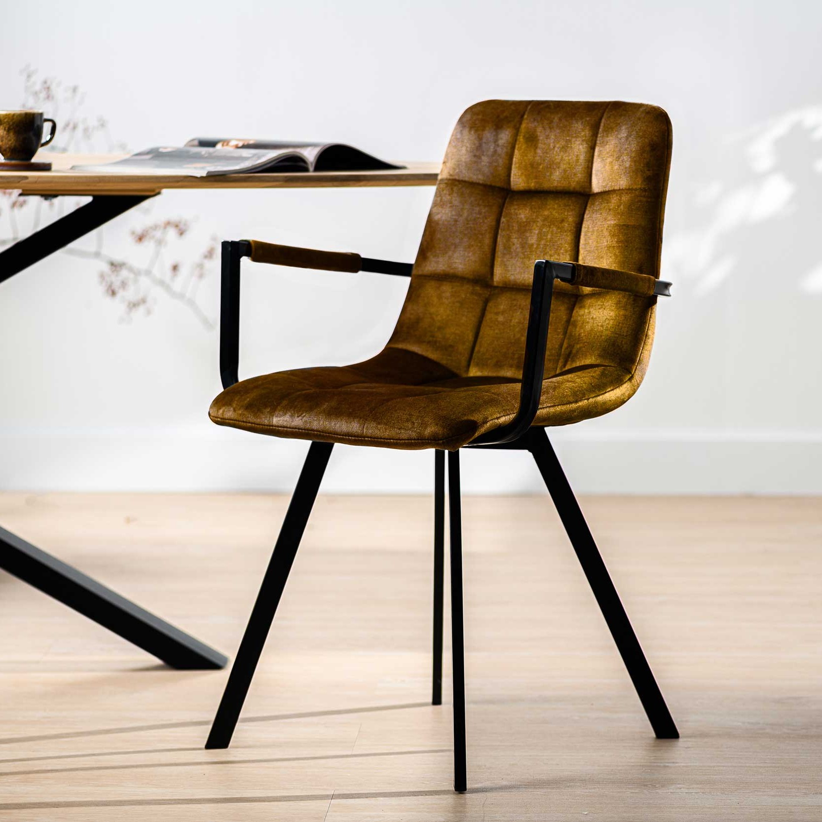 Chaise de salle à manger Kana - ochre