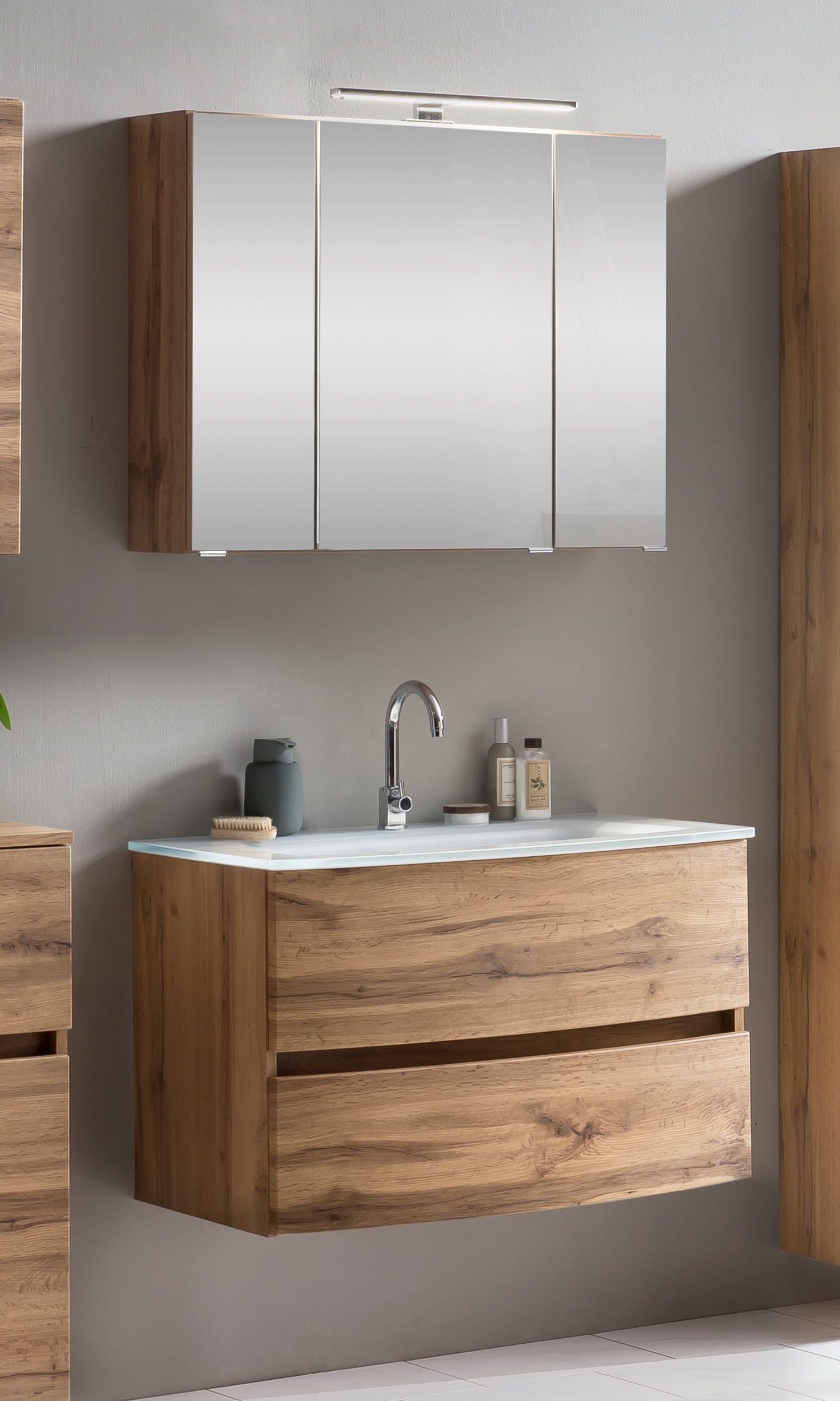 Ensemble salle de bains Kornel 1 à 2 pièces avec vasque blanche - chêne