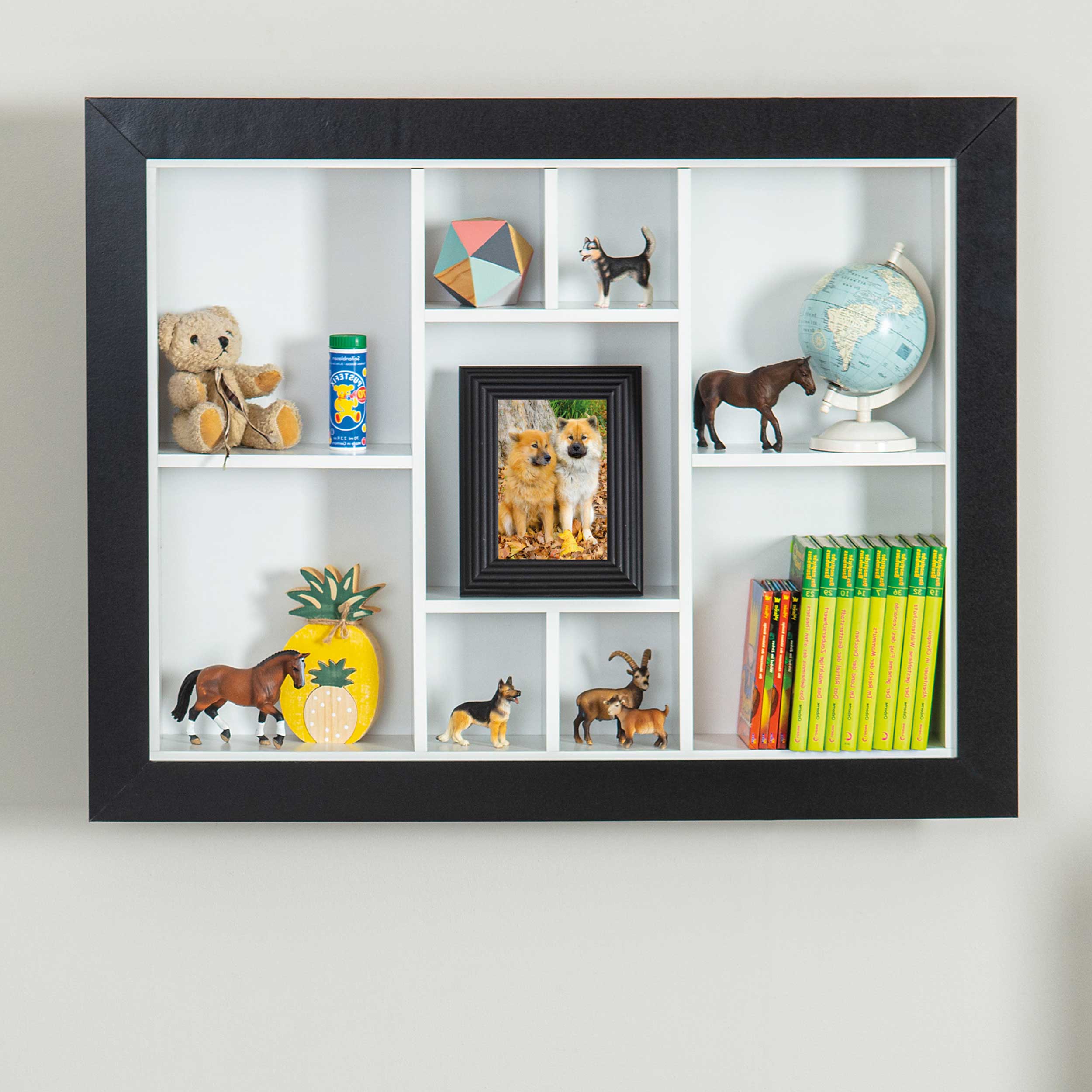 Etagère murale April - 9 niches