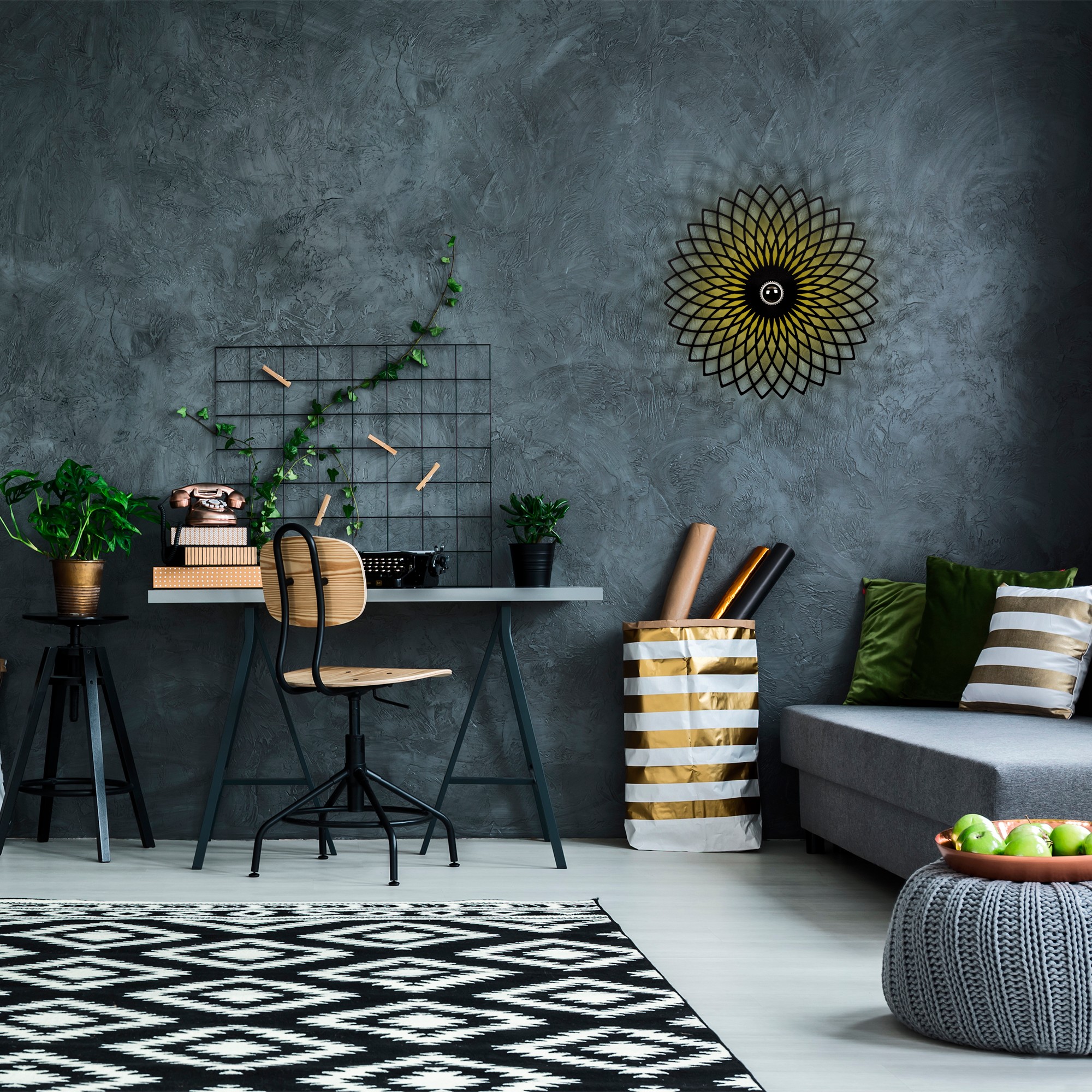 Fellini Applique | CORPS EN MÉTAL | Noir