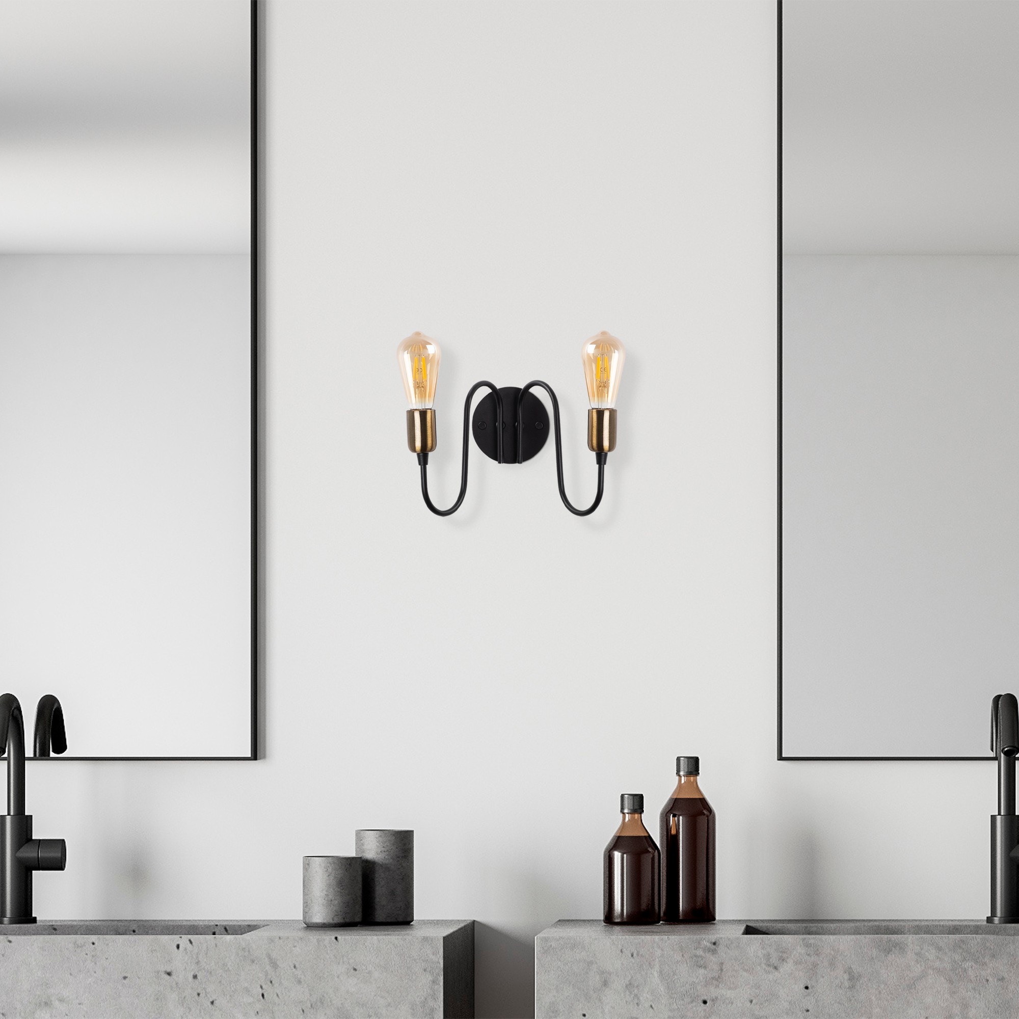 Firat Applique | CORPS EN MÉTAL | Noir, style antique