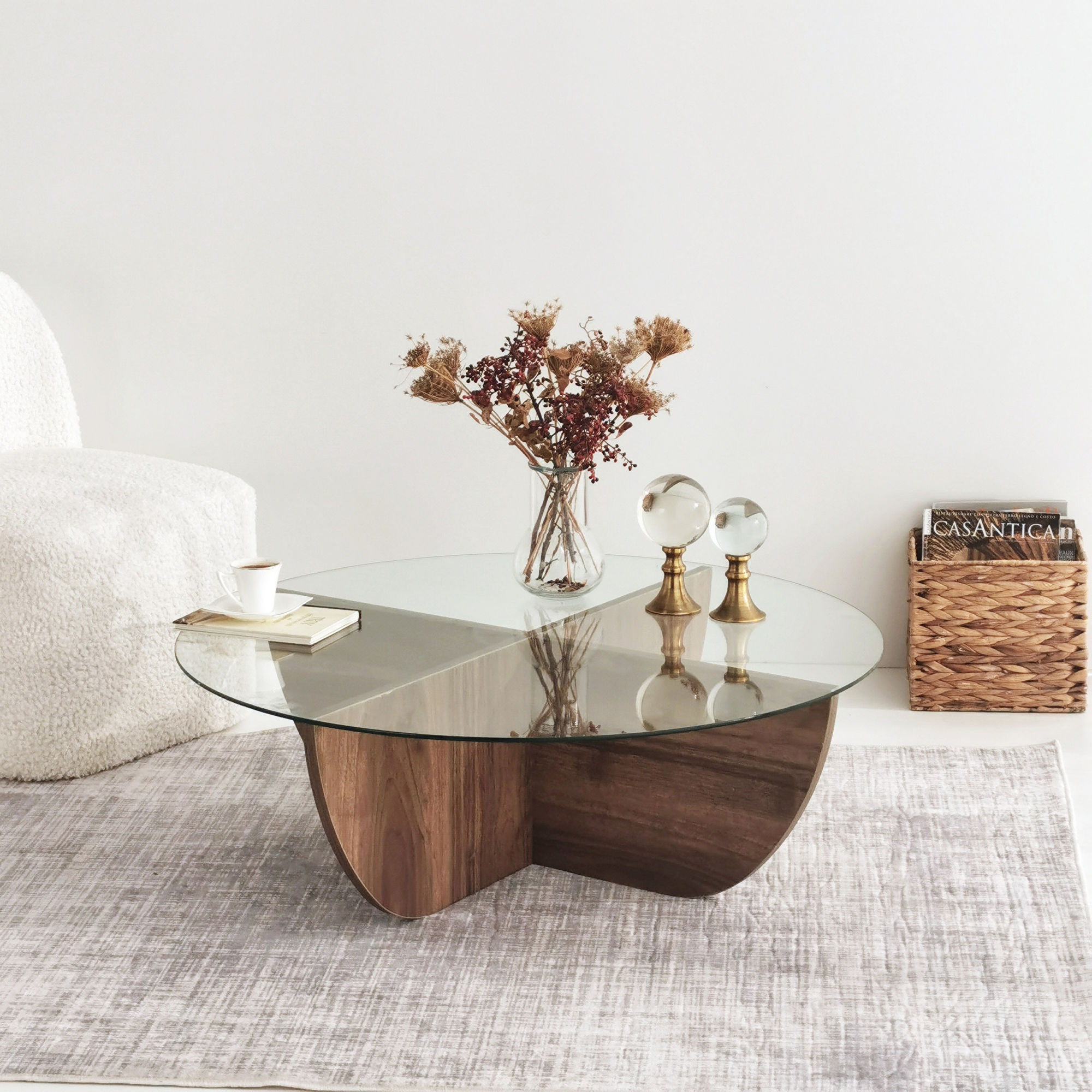 Lily Table basse | VERRE TREMPÉ | Noyer