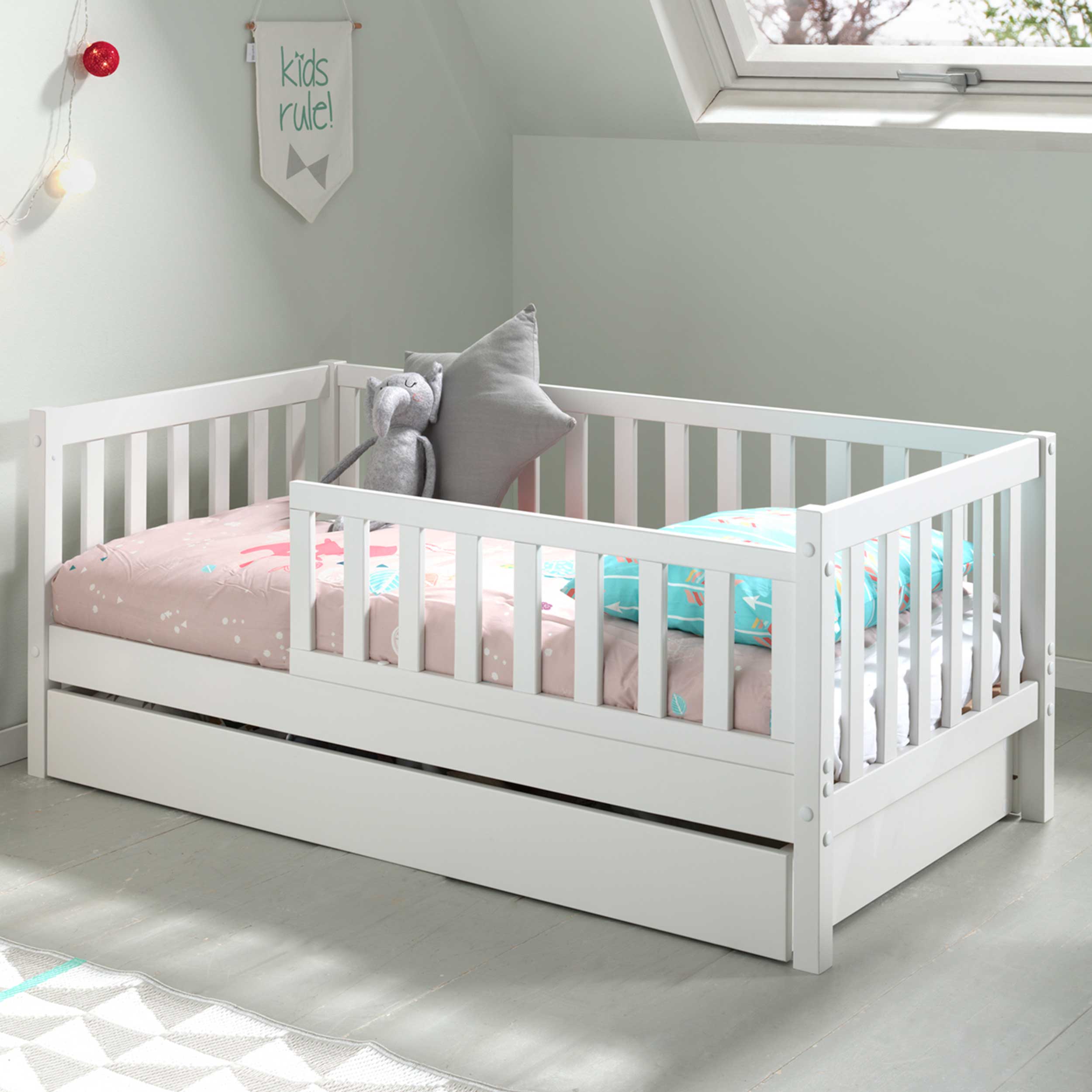 Lit junior Petronille avec tiroir de lit 70 x 140cm bois pin - blanc