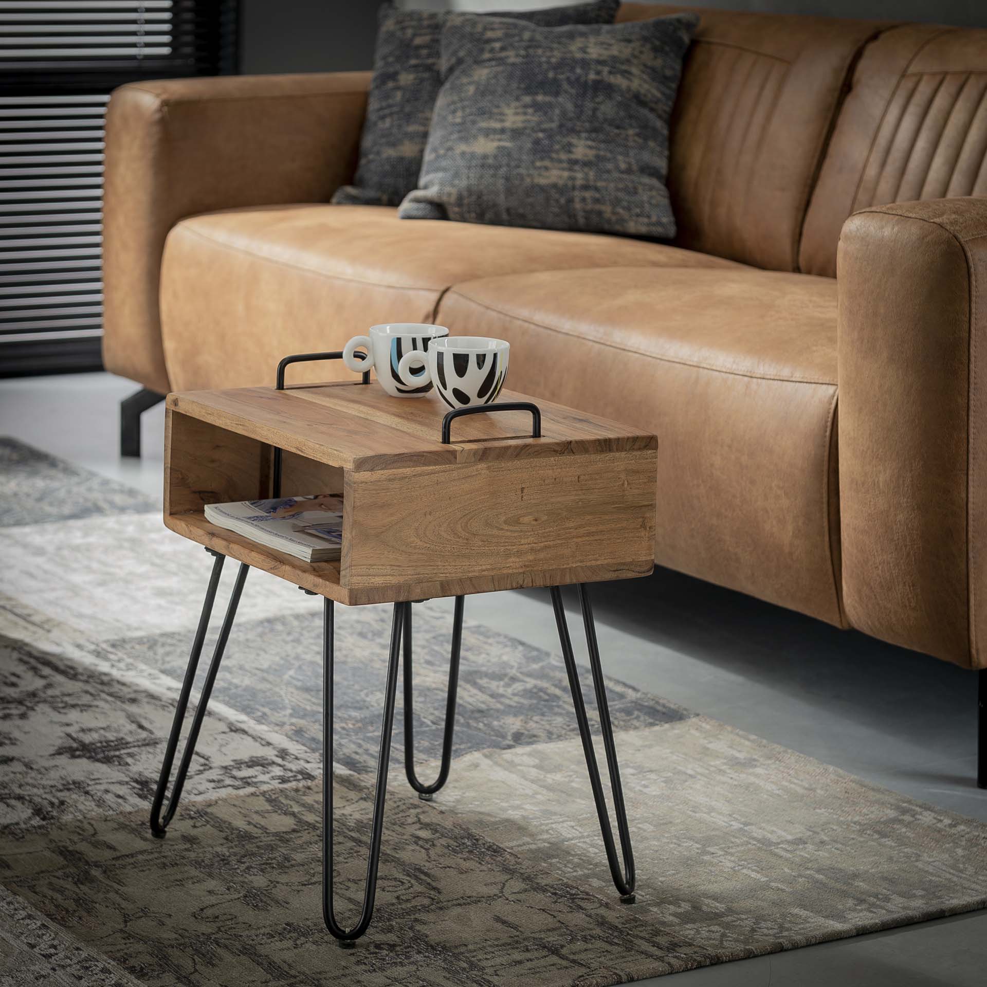 Table d'appoint Quadro bois d'acacia - Image 4